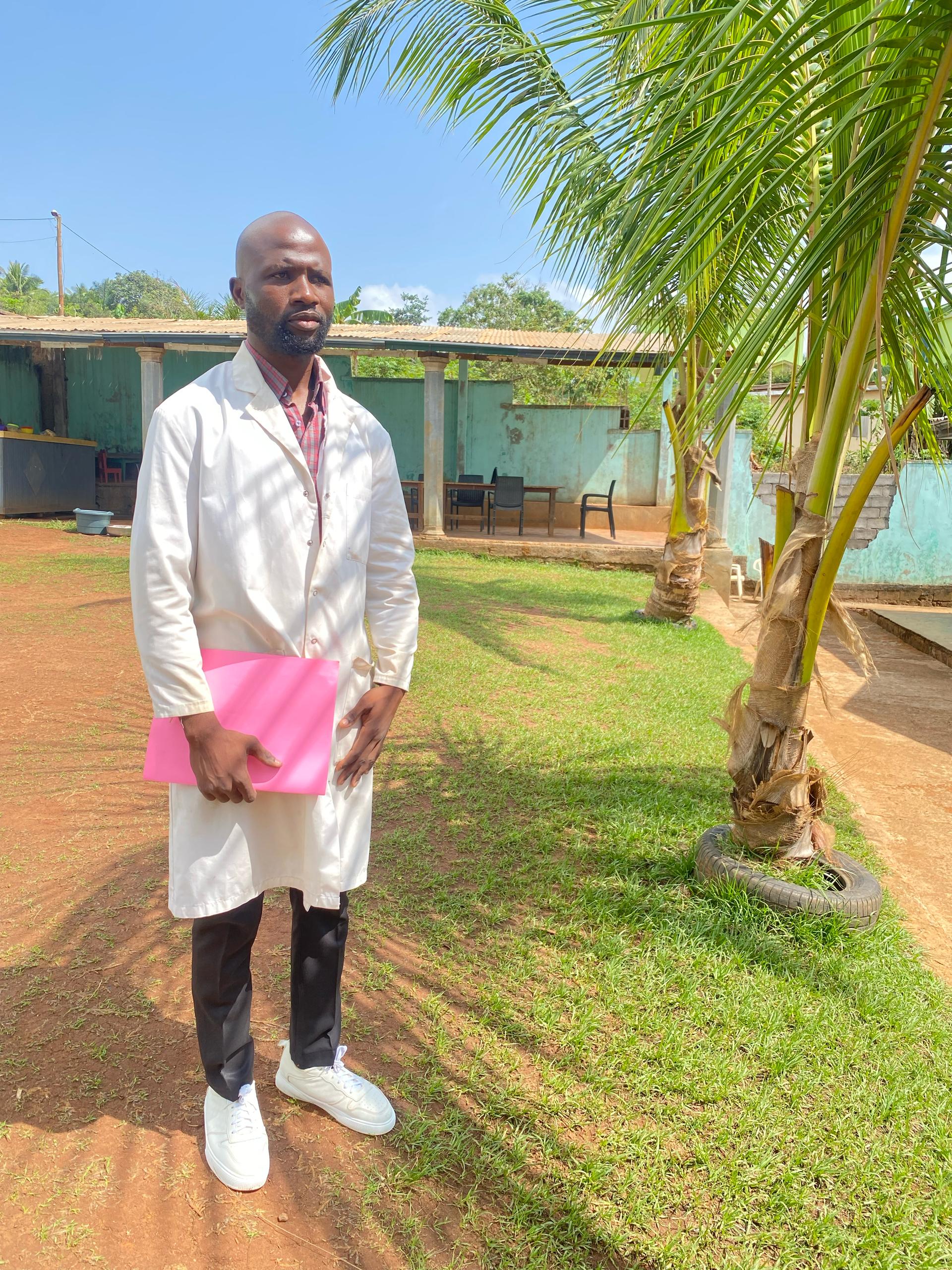 Mr Azégué